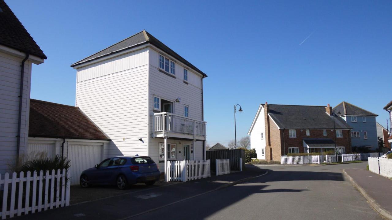 The Salty Dog Holiday Cottage, Camber Sands Rye Extérieur photo